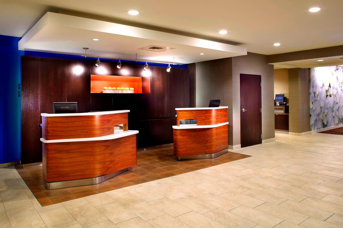 Courtyard Columbus Airport- Columbus OH Hotels- Airport Hotels With ...