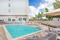 Wingate by Wyndham Miami Airport - Relax in the outdoor pool from 7am-9pm.