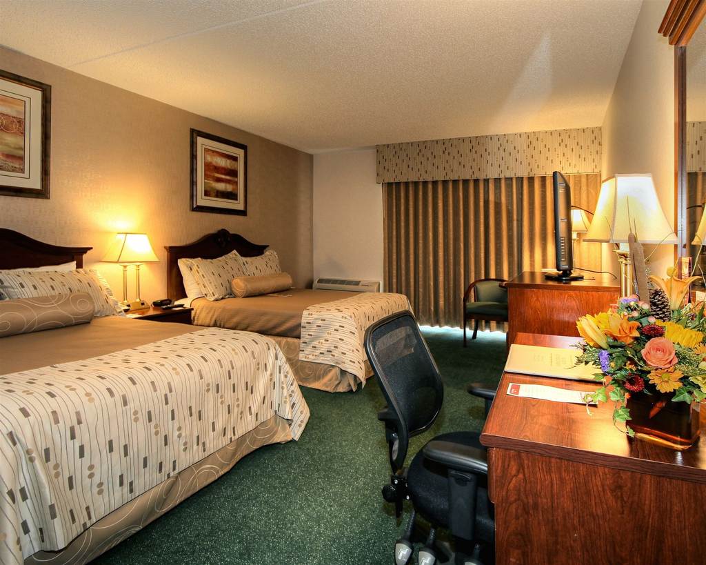 Clarion Hotel Philadelphia Airport Essington PA Hotels Airport Hotels