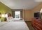 Hampton Inn & Suites FLL Airport South - Sleep Soundly in the clean and fresh Hampton Inn bedding